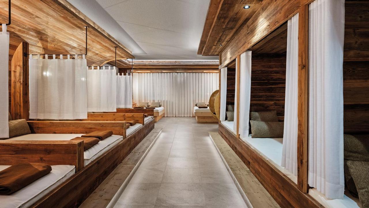 Adler Haeusern Gourmet & Spa Hotel Exteriör bild