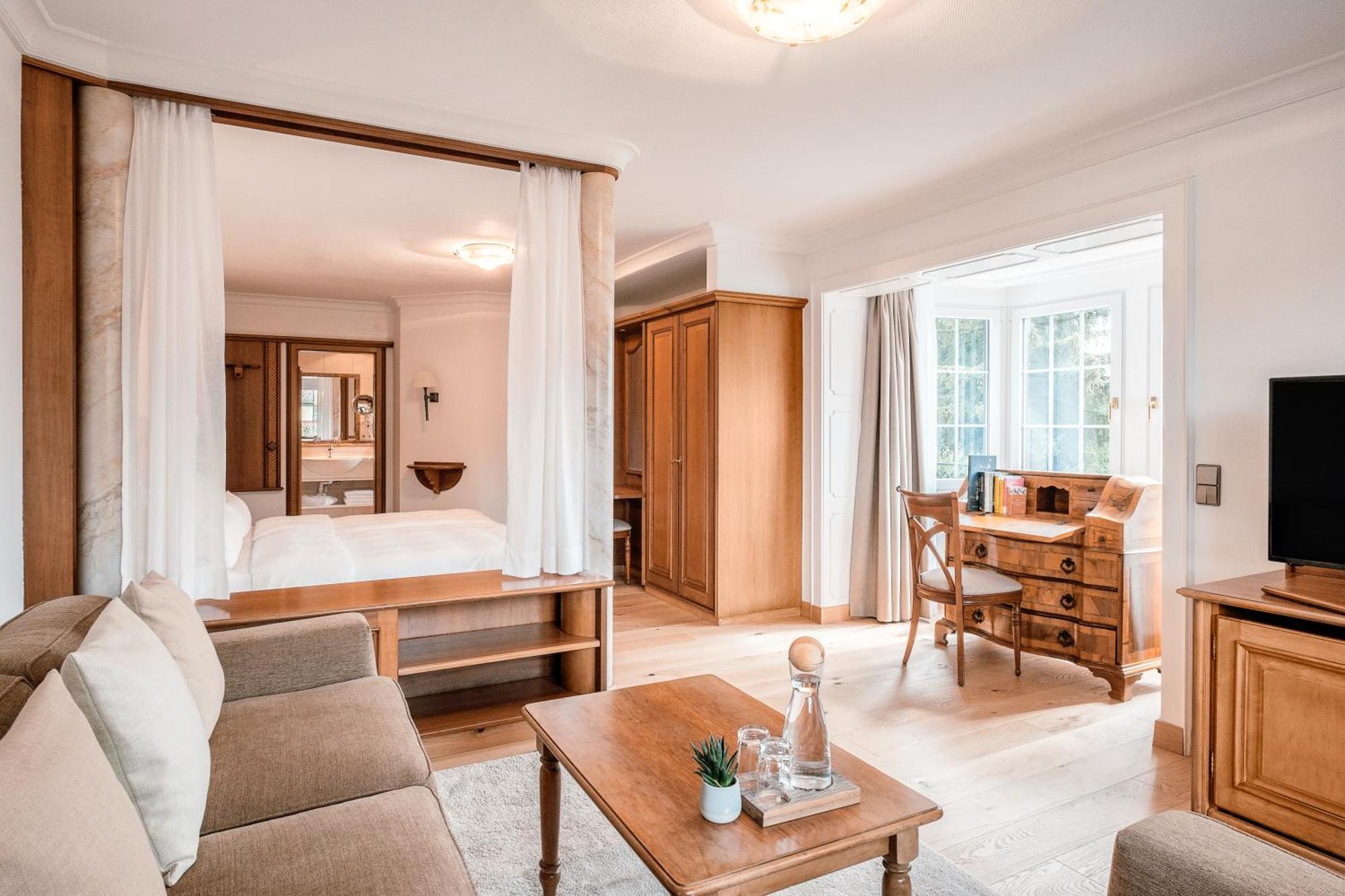 Adler Haeusern Gourmet & Spa Hotel Rum bild