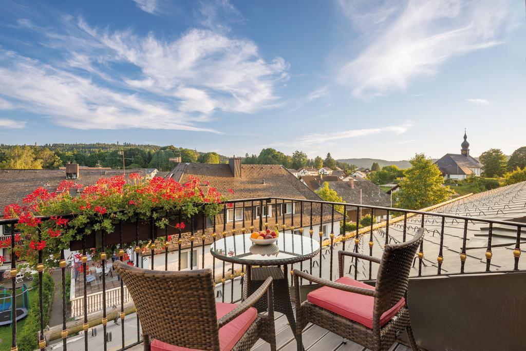 Adler Haeusern Gourmet & Spa Hotel Exteriör bild