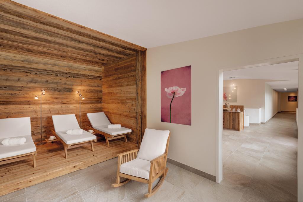 Adler Haeusern Gourmet & Spa Hotel Exteriör bild