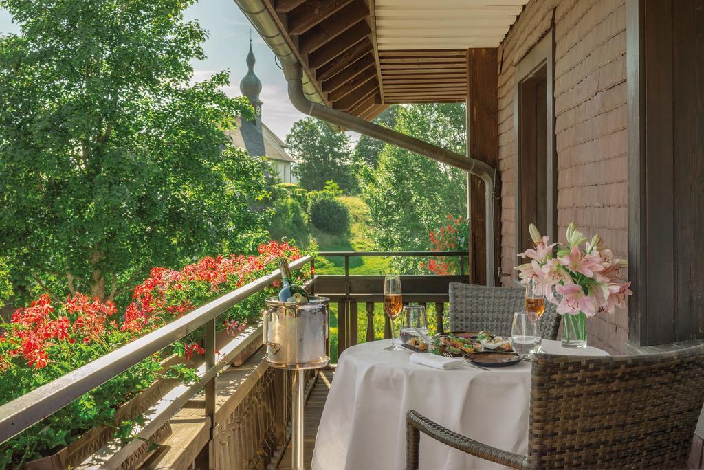 Adler Haeusern Gourmet & Spa Hotel Exteriör bild