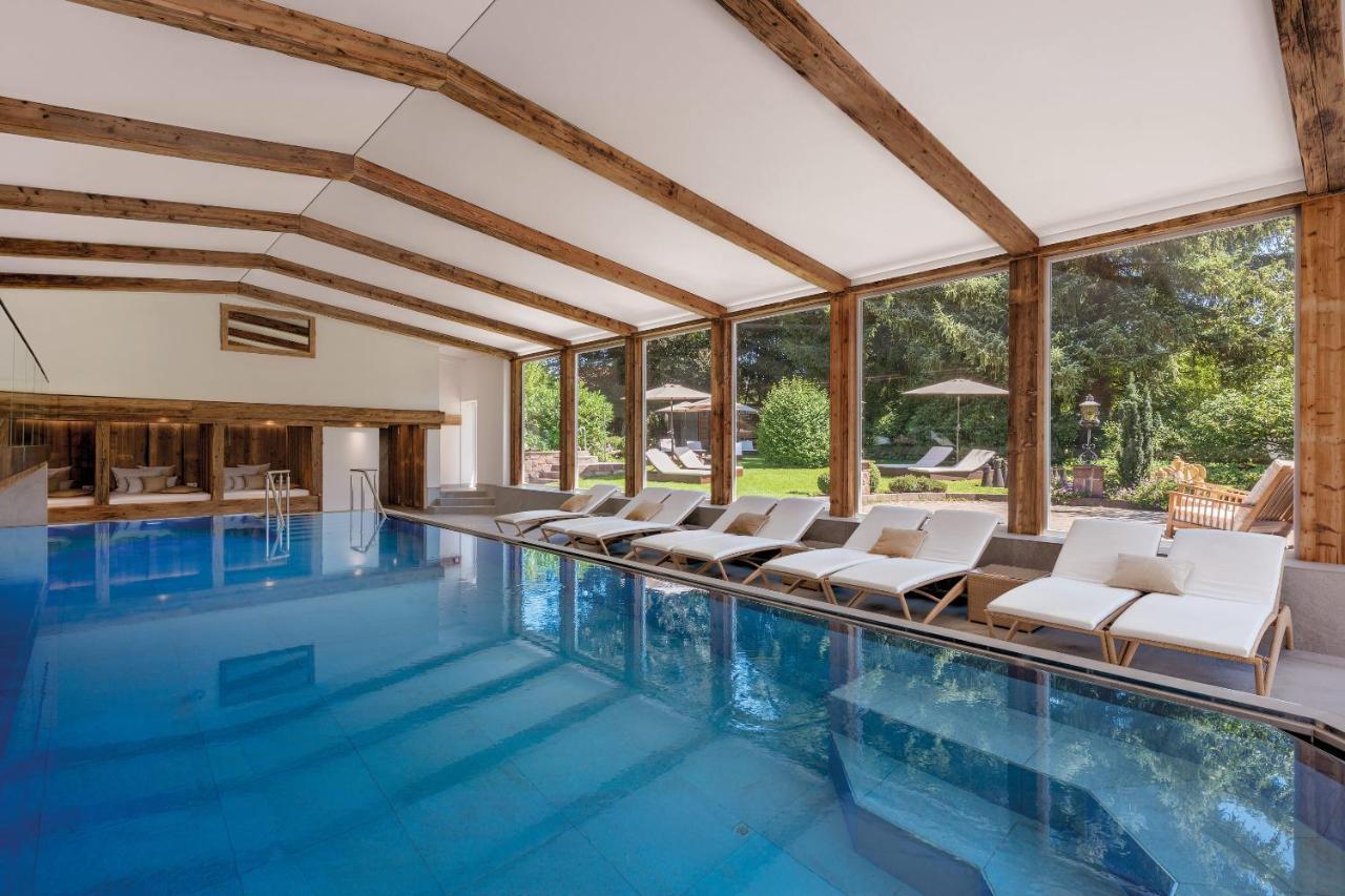 Adler Haeusern Gourmet & Spa Hotel Exteriör bild